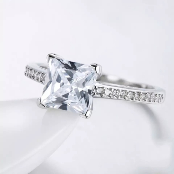 Jewelry - 925 Sterling Silver Princess Cut Diamond Ring